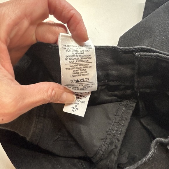 Hudson Barbara Bootcut Jeans High Rise Distressed Because The Night Black 30 EUC - Picture 9 of 11